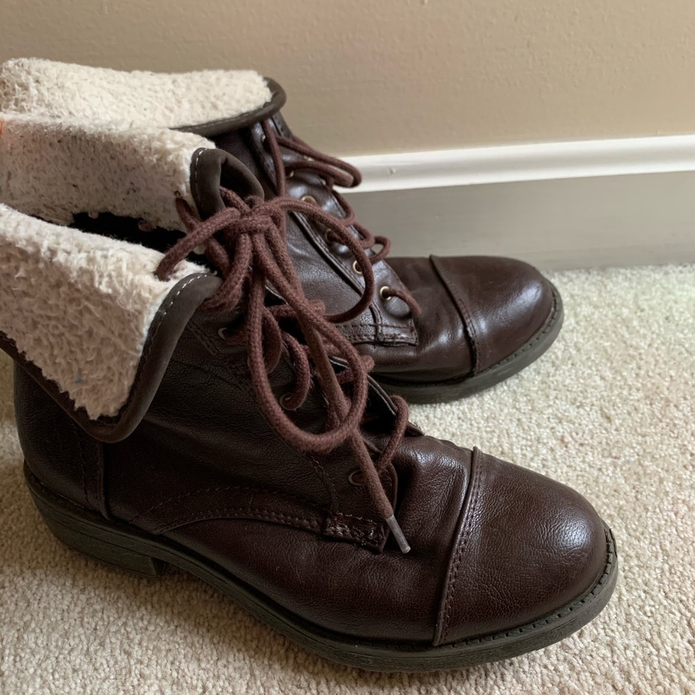 Brown fuzzy boots